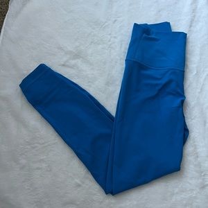 Lululemon 27 inch align legging in poolside color